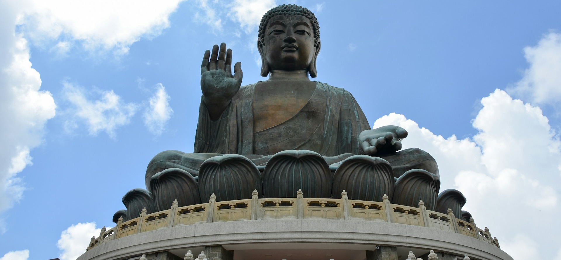 Tian Tan Buddha